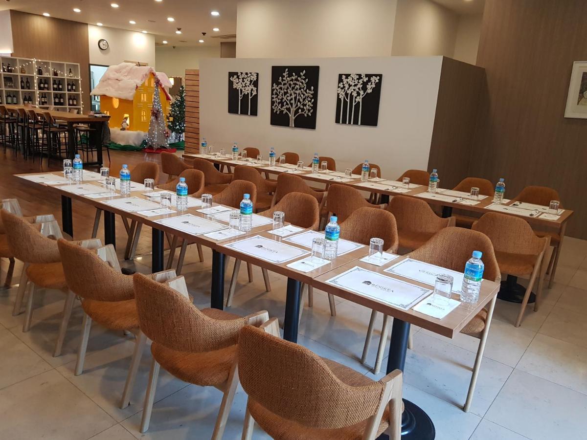 Benikea Hotel Phohang Kültér fotó